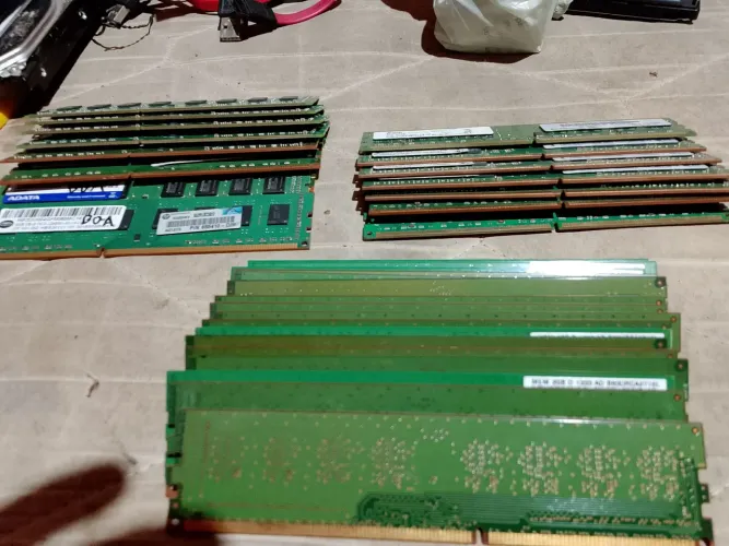 Memórias DDR3 e DDR2 vários Gigas e preços