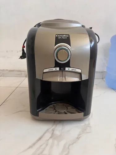 Gelágua Esmaltec de Mesa