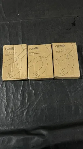 Suporte de parede tonante para guitarra e violão TNS 1954-5 Preto
