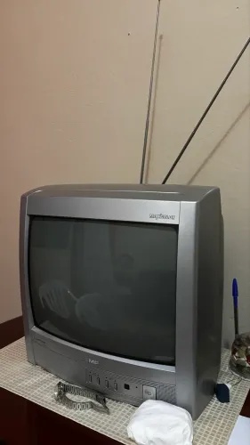 Televisão e vitrola 3 em 1