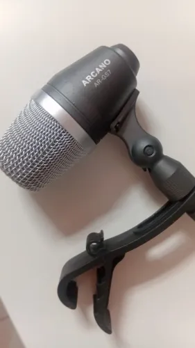 Microfone garra arcano