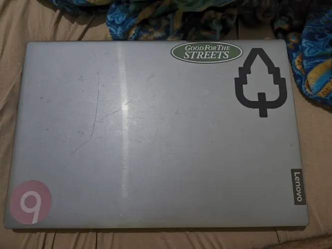 Notebook Bom