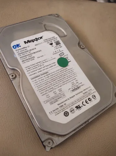 HD SATA Maxtor 3,5" 160GB 100% saudável.