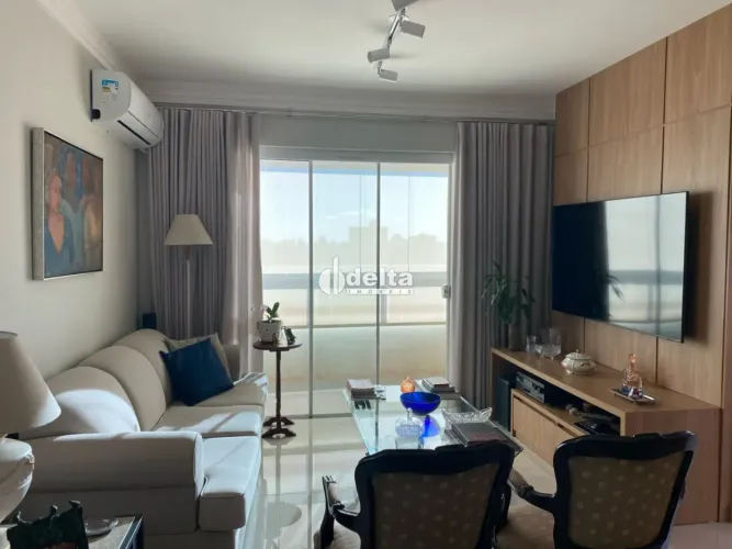 Apartamento com 3 quartos sendo 1 suíte disponível para venda no bairro Santa Mônica em Ub