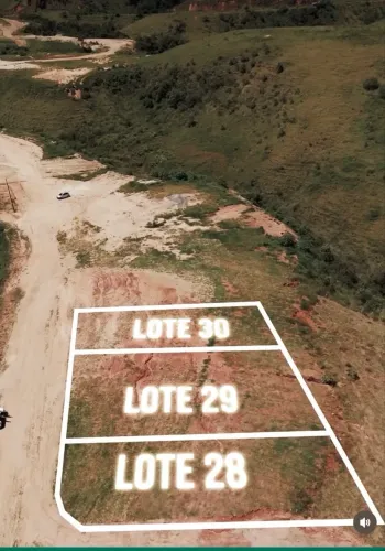 Lote plano em condomínio Vassouras - Estancia Ouro Verde
