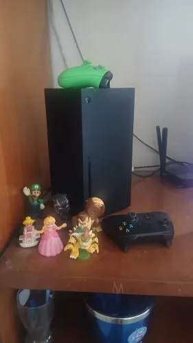 Xbox serie x tudo com caixa Em excelente estado