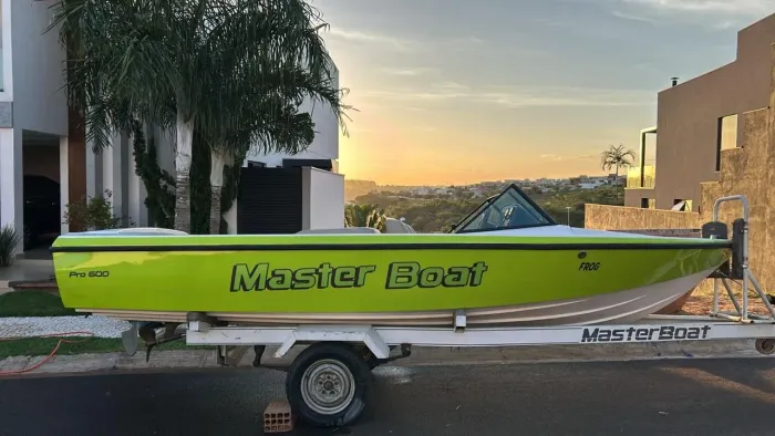Lancha Master Boat