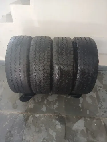 Jogo de Pneus meia vida Goodyear Wrangler All-Terrain Adventure 215/65 R16