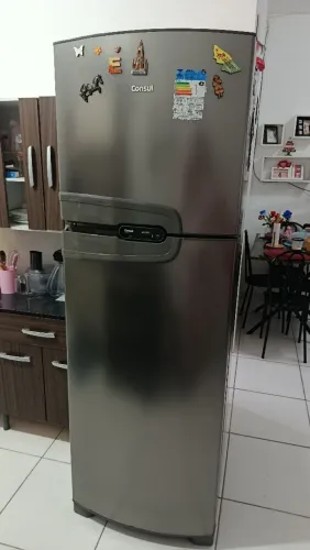 Geladeira cor cinza (chumbo) 386 litros