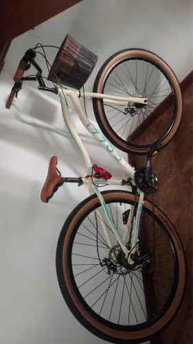 Bicicleta Aro 29" Colli Viena Freio a Disco 21 Marchas