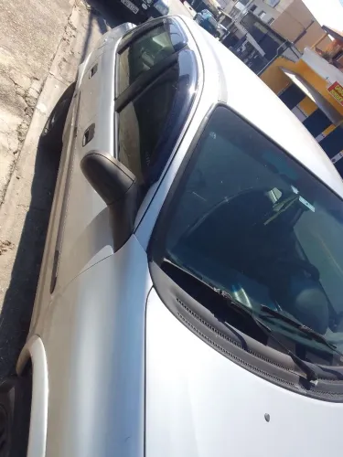 Chevrolet Corsa Sedan 1.0 MPFI 8V 71cv 4P 2003