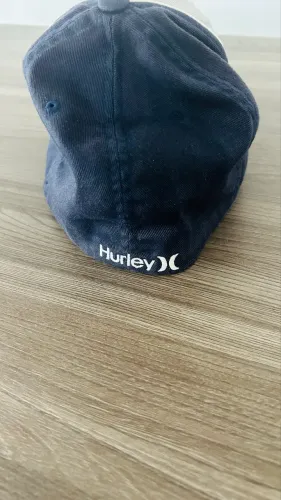 Boné Hurley