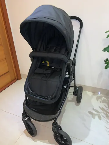 Carrinho de Bebê Galzerano Reversível