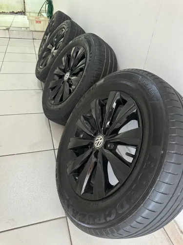 Aro 15 Volkswagen zero pneus novos