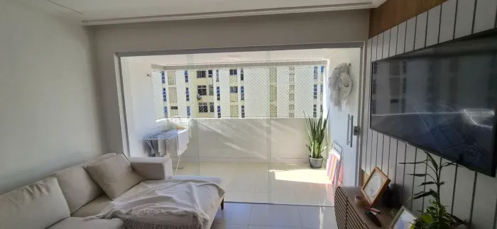 3 peças de vidro de 205cm x 105cm