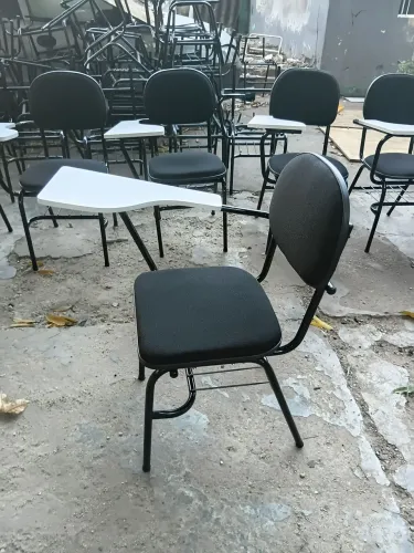 Cadeiras escolar