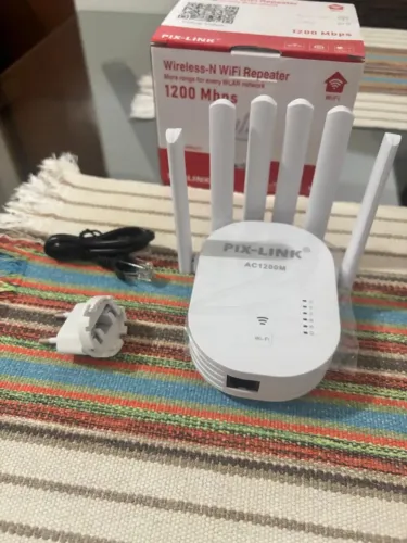 repetidor / extensor de sinal Wi-Fi PIX-LINK AC1200M (1200 Mbps)