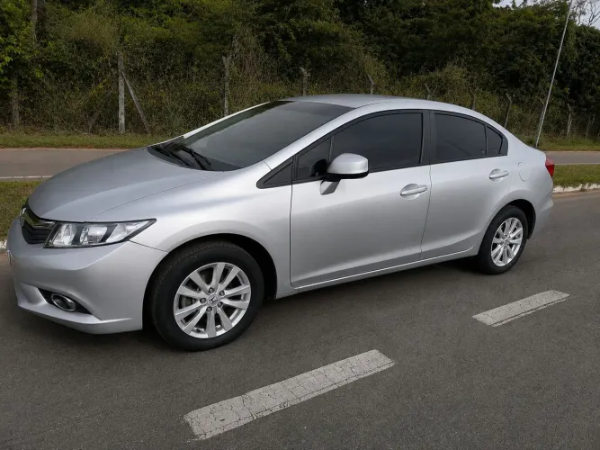 Honda Civic Sedan LXS 1.8/1.8 Flex 16V Mec. 4P 2014
