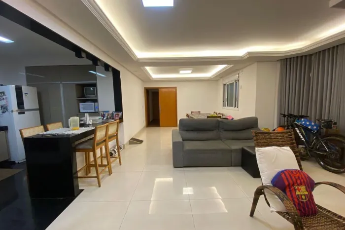 Apartamento à Venda - Barreiro, 3 Quartos, 129 m2