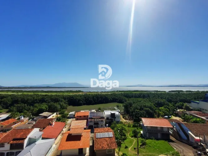 Oportunidade de 3 Dormitórios com suíte na Costeira - Florianópolis/SC
