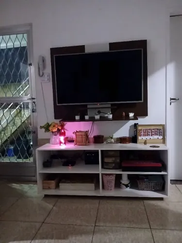 Vendo TV com painel (não é smart)