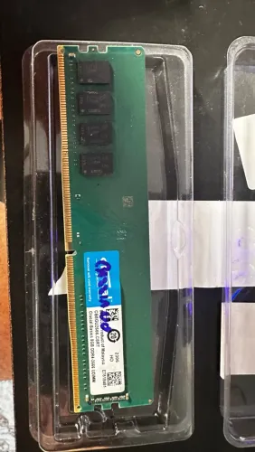 2 Memória RAM 8GB DDR4 Crucial