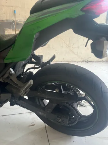 Vende ou troca por moto de menos cilindrada