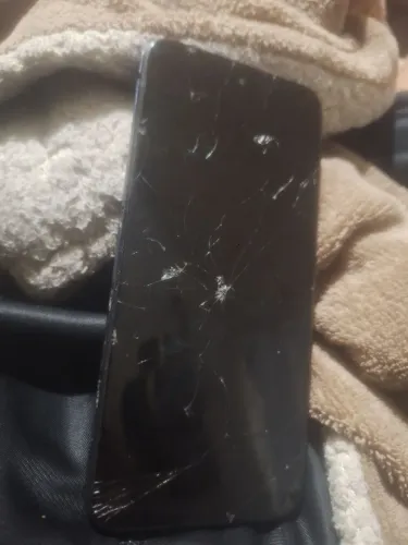 Moto g31 usado (alguns reparos)