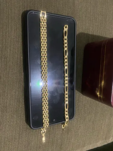 2 pulseiras folheadas a ouro