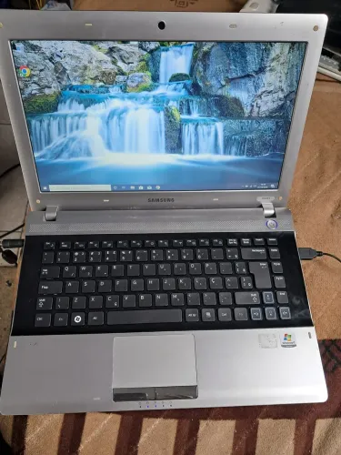 Notebook Samsung dual core 6 giga de ram