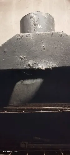 Galeteira a carvao em ótimo estado