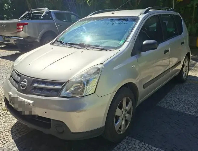 Nissan Livina S 1.6 16V Flex Fuel Mec. 2011