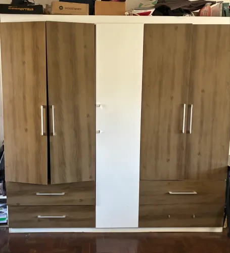 Guarda-roupa Casal