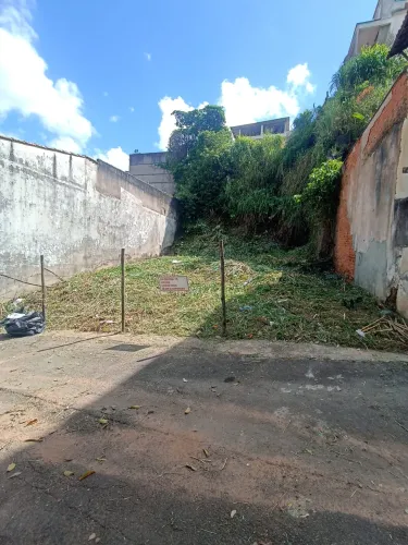 Terreno a venda no bairro Costa Carvalho