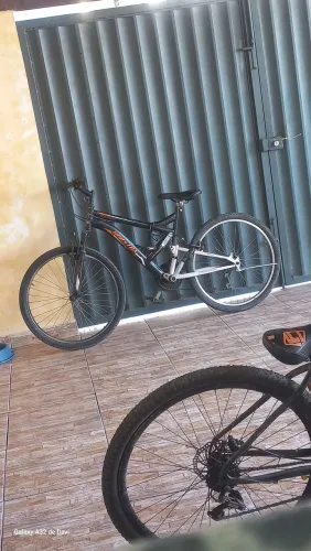 Vendo bicicleta 21 marcha aro 26