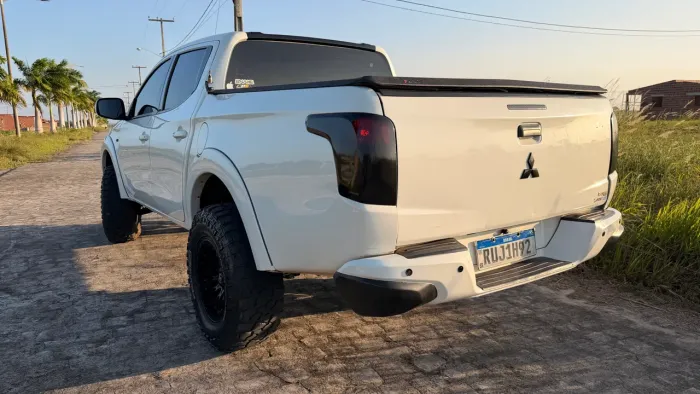 Mitsubishi L200 Triton Sport GLS 2.4 CD Diesel Aut. 2023