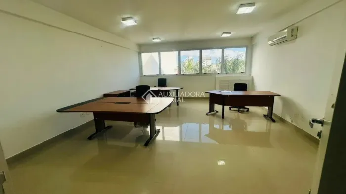 Sala para venda em Coqueiros, Florianópolis, ótima localização