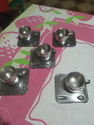 Xicaras de inox tramontina.