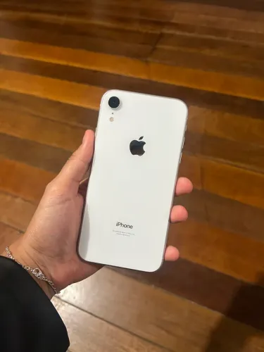 iPhone XR 64GB