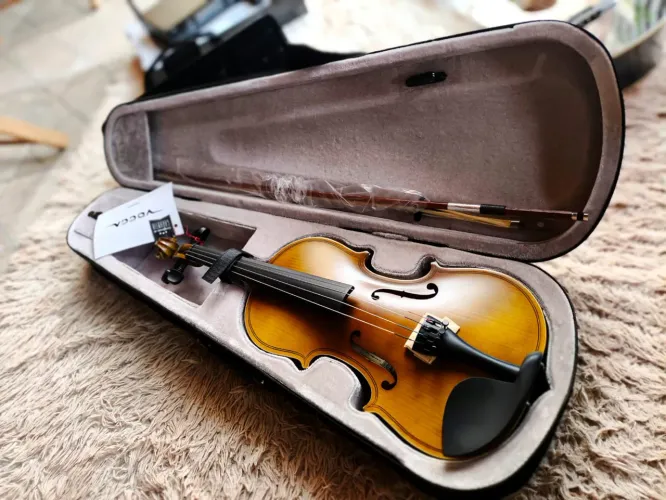 Vendo violino vogga novo 4/4