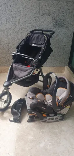 Carrinho bebê BOB + bebê conforto Chicco keyfit30