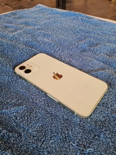 Vendo iPhone 12 128GB