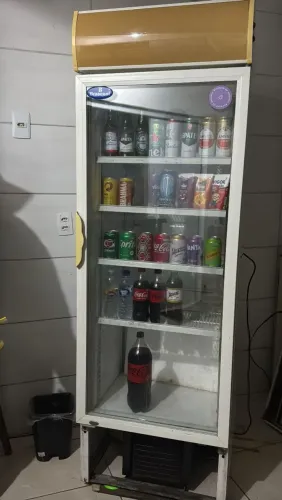 Expositora, frezeer, 'cervejeira'