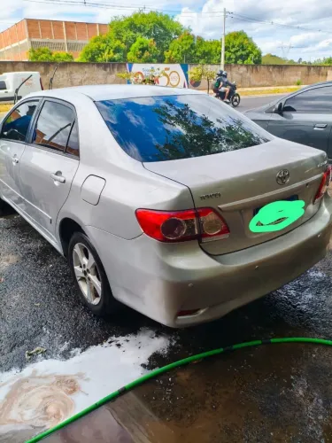 Toyota Corolla GLI 1.8 Flex 16V Aut. 2012
