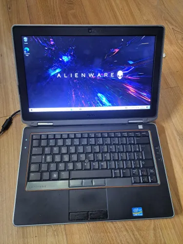Notebook DELL i5 4gb DDR3 320GB HD WINDOWS 10 TUDO OK BATERIA OFF