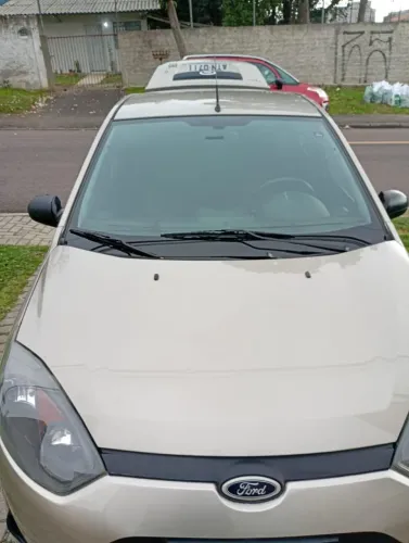 Ford Fiesta Sedan 1.0 8V Flex 4P 2011
