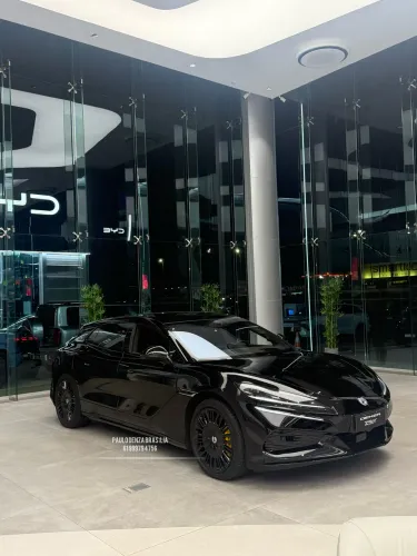 Denza Z9 GT (elétrico) 2026