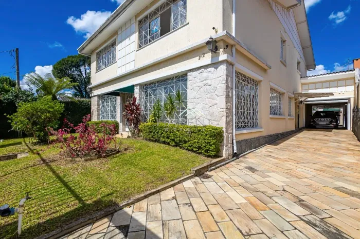 Casa à venda 4 quartos no bairro Mercês