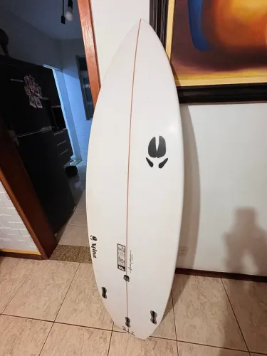 Prancha de Surf Java Design 5'11 33,6L EPS