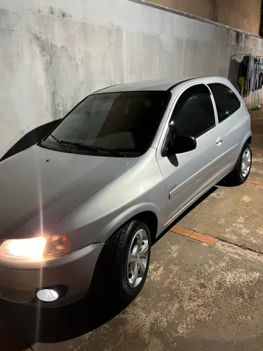 Chevrolet Celta 1.0/super/n.piq.1.0 MPFI VHC 8V 3P 2001